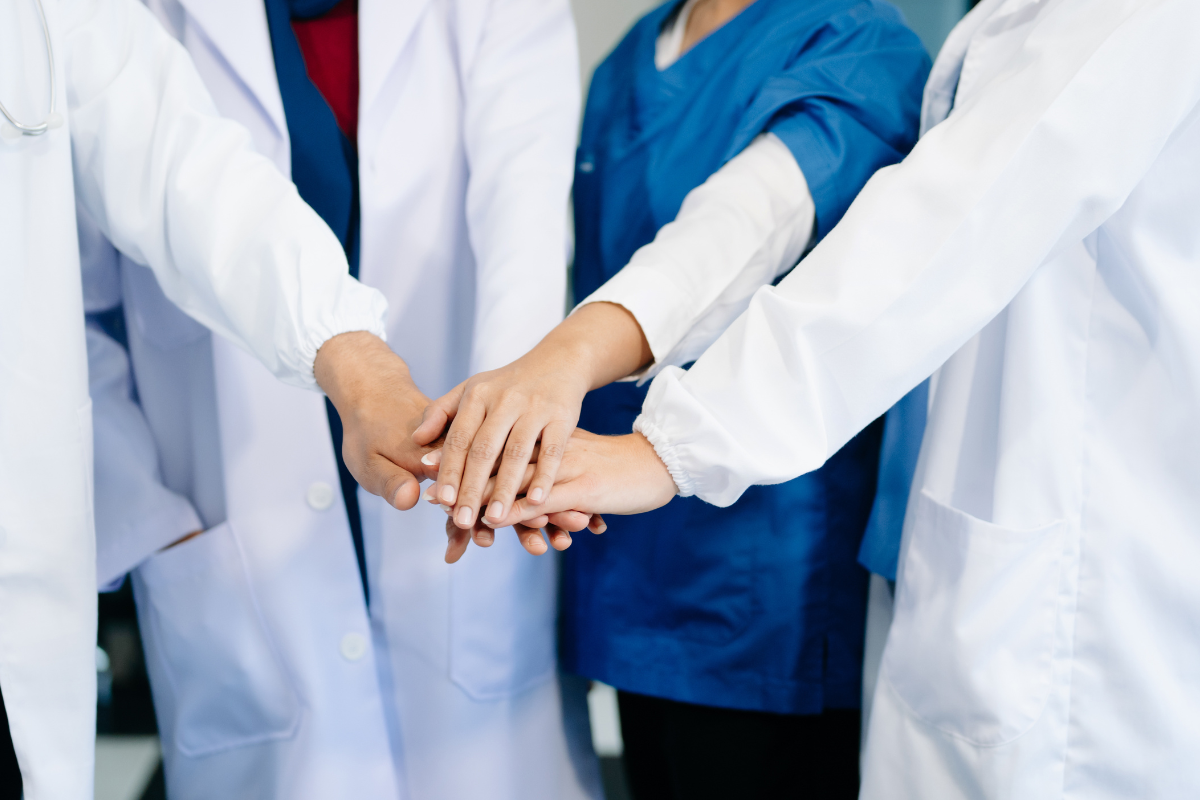 une équipe de médecins